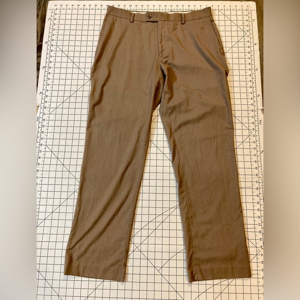 Alan Flusser Men’s Size 36/32‎ Tan Dress Pants